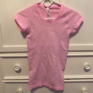 Lululemon Swiftly Tech Tee